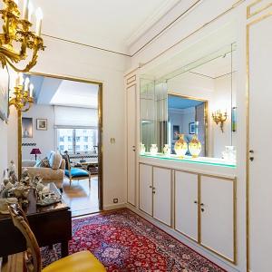 Quartier Européen : Magnifique appartement 3 ch + parking