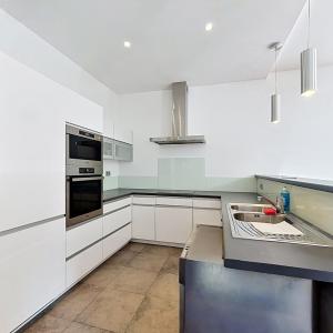 EU/Cinquantenaire : Superbe appartement 2 chambres