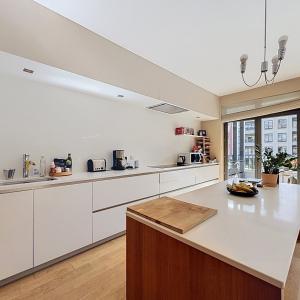 Brugmann Court : Superbe appartement + terrasse + parking