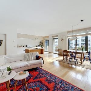Brugmann Court : Superbe appartement + terrasse + parking