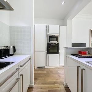 DANSAERT/ST CATHERINE - Superbe appartement 2ch meublé