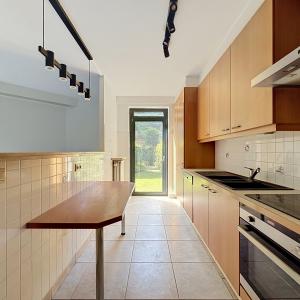 Souverain : Beau rez-de-chaussée 2 ch avec jardin + garage