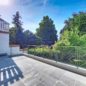 De Fré/Wolvendael : Charmante maison 3 façades avec jardin