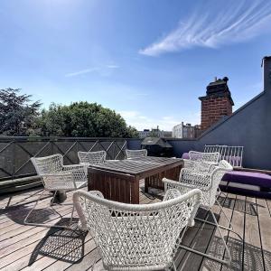 Châtelain/Stéphanie : Magnifique triplex penthouse