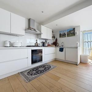 Châtelain/Stéphanie : Magnifique triplex penthouse