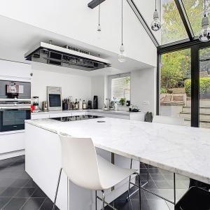 Floréal : Magnifique maison de Maître 4 chambres + jardin