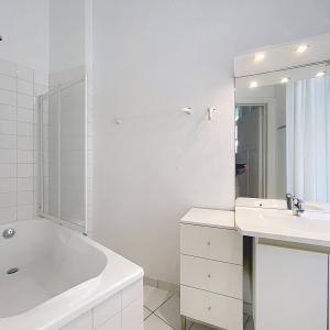 Toison d'Or : Appartement 3 chambres + terrasse