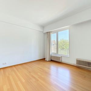 Cavell / Churchill : Bel appartement + terrasse !