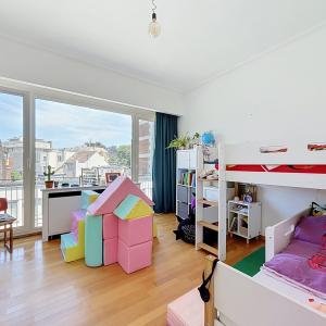 Cavell / Churchill : Bel appartement + terrasse !