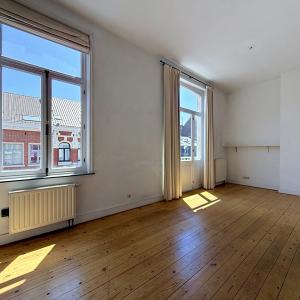 Chatelain : Beau duplex 2 chambres + terrasse ! 