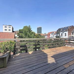 Chatelain : Beau duplex 2 chambres + terrasse ! 