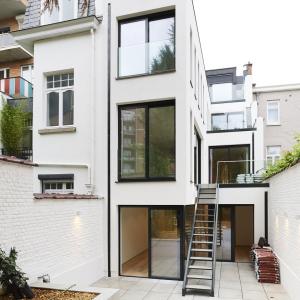 Brugmann : Superbe triplex 4 chambres + jardin