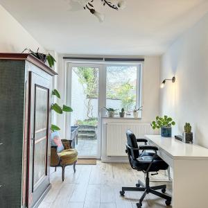 Quartier européen - Magnifique duplex avec jardin & garage