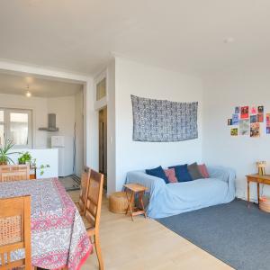 Molière/Guy d'Arrezo  - Bel appartement 2ch + balcons