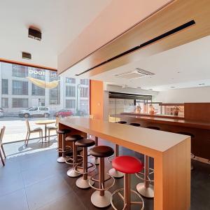 Quartier européen - belle surface commerciale de ± 60 m²