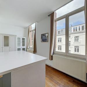 Place Brugmann - Bel appartement meublé
