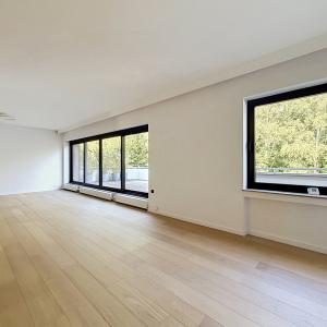 Italie : Bel appartement dernier étage + grandes terrasses