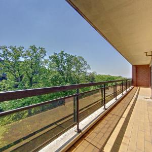 Parc Cherridreux : Bel appartement remis à neuf + terrasse