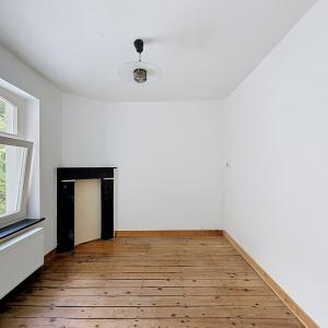 Cottages : Belle maison de caractère + cour !