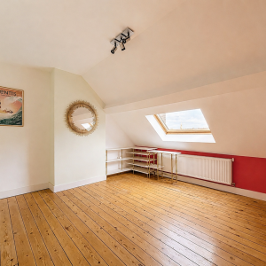 Cottages : Belle maison de caractère + cour !