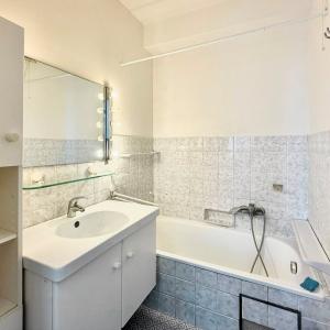 Cinquantenaire -  Bel appartement 2 chambres avec balcon