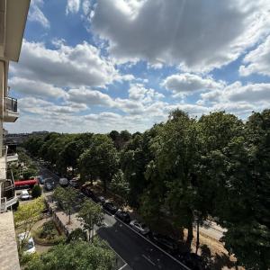 Cinquantenaire -  Bel appartement 2 chambres avec balcon