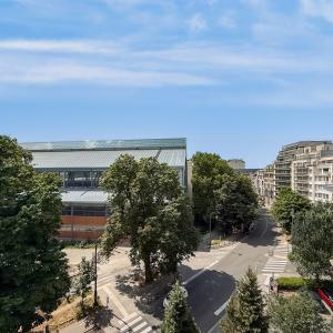Cinquantenaire -  Bel appartement 2 chambres avec balcon