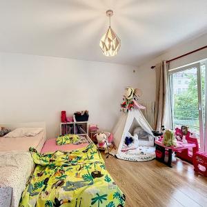 Uccle/Stalle : Jolie maison avec jardin et parking
