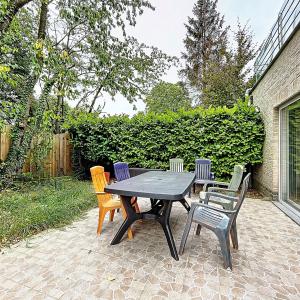 Uccle/Stalle : Jolie maison avec jardin et parking