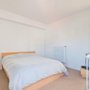Molière/Guy d'Arrezo  - Bel appartement 2ch + balcons