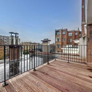Darwin : Magnifique penthouse remis à neuf + terrasse SO