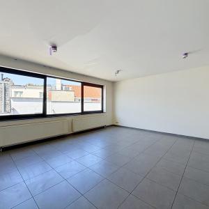Doyenné / Parvis Saint Pierre : Bel appartement moderne