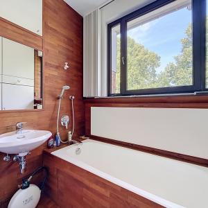 Saint-Job / Vivier d'Oie : Sublime villa avec vaste jardin