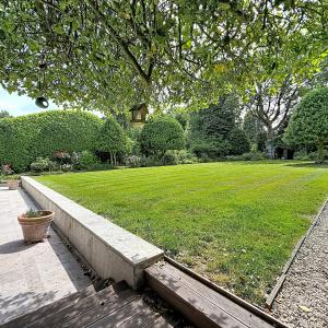 Saint-Job / Vivier d'Oie : Sublime villa avec vaste jardin