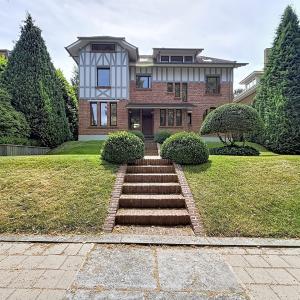 Saint-Job / Vivier d'Oie : Sublime villa avec vaste jardin