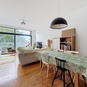 Pl. Brugmann/Lepoutre : Superbe appartement 3 ch. + terrasse