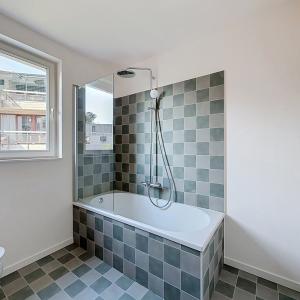 Churchill : Superbe duplex penthouse neuf + terrasse