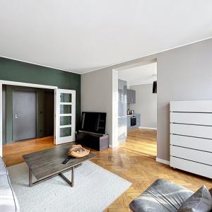 Place de la Bourse : Bel appartement meublé 2 chambres