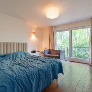 Chant d'oiseau: magnifique duplex rénové 3 terrasses 