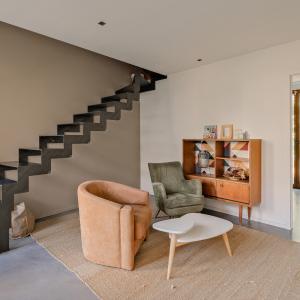 Chant d'oiseau: magnifique duplex rénové avec jardin