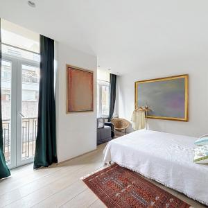 Pl. Stéphanie : Somptueux appartement 3 chambres