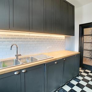 Botanique : Superbe appartement de 2 chambres + balcon
