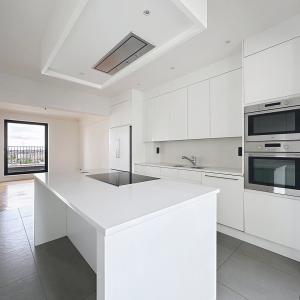 Louise : Prestigieux appartement 3 chambres avec terrasse