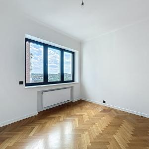 Louise : Prestigieux appartement 3 chambres avec terrasse
