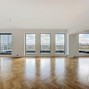 Louise : Prestigieux appartement 3 chambres avec terrasse