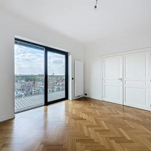 Louise : Prestigieux appartement 3 chambres avec terrasse