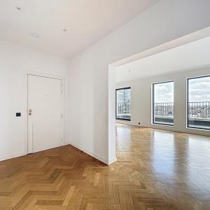 Louise : Prestigieux appartement 3 chambres avec terrasse