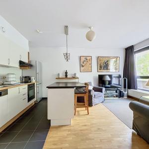 Etang d'Ixelles : Beau studio meublé 