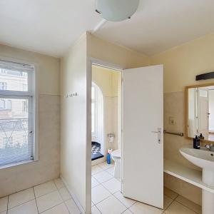Quartier Royal : Bel espace de bureau