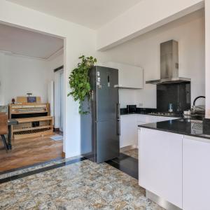Dieweg - Magnifique maison moderniste avec garage.